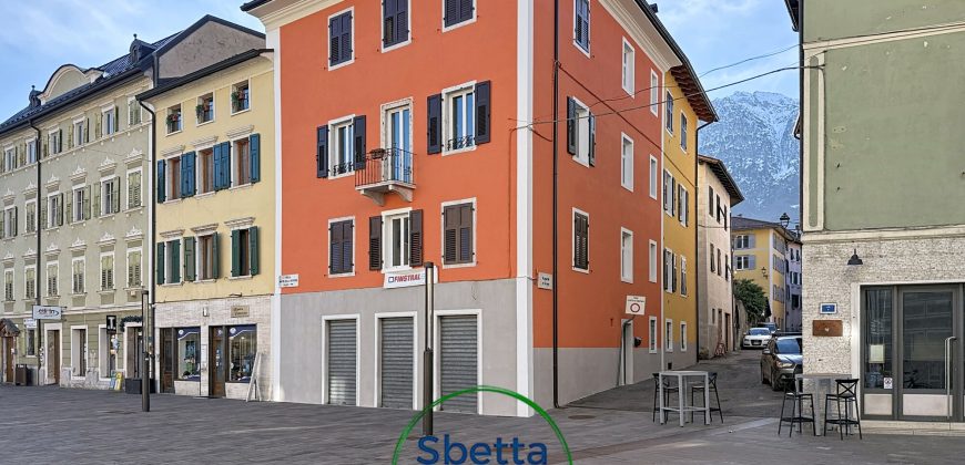 APPARTAMENTO 3 CAMERE IN CENTRO