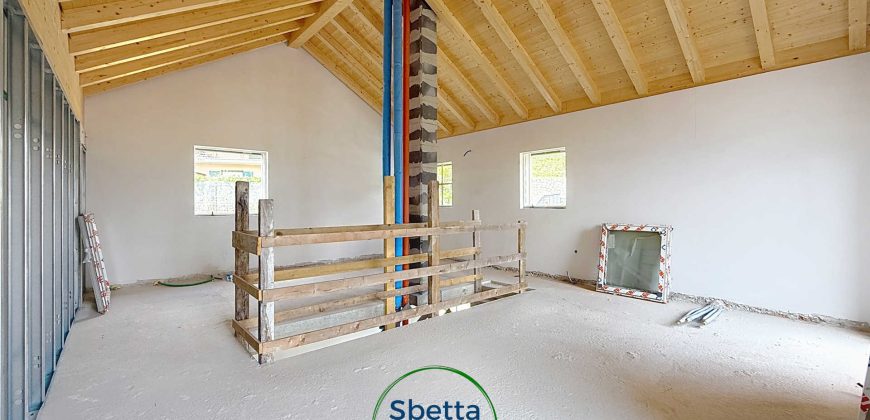 CASA A SCHIERA | NUOVA COSTRUZIONE