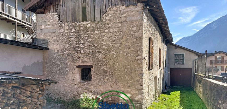 PORZIONE DI CASA TERRACIELO