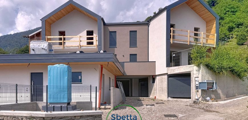 CASA A SCHIERA | NUOVA COSTRUZIONE