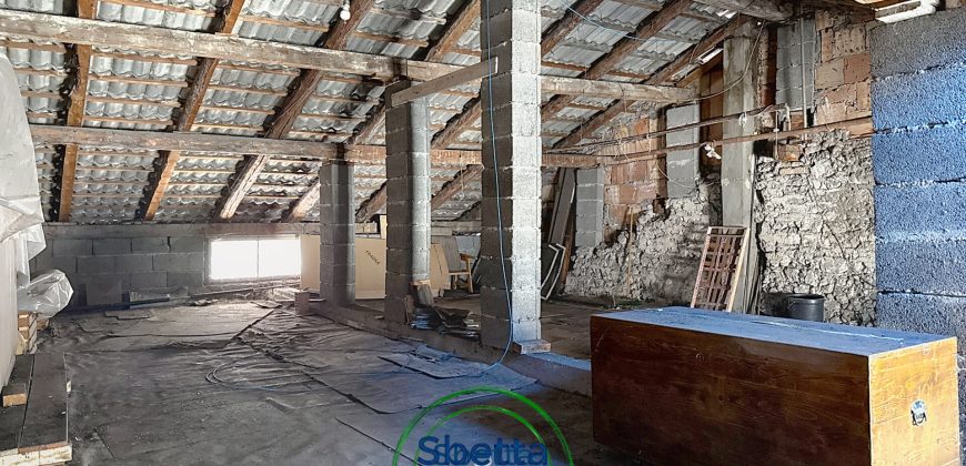 PORZIONE DI CASA TERRACIELO