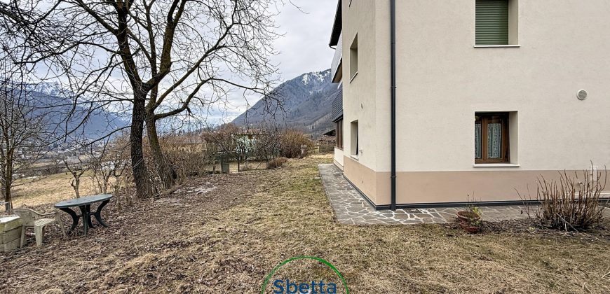 APPARTAMENTO CON GIARDINO E GARAGE