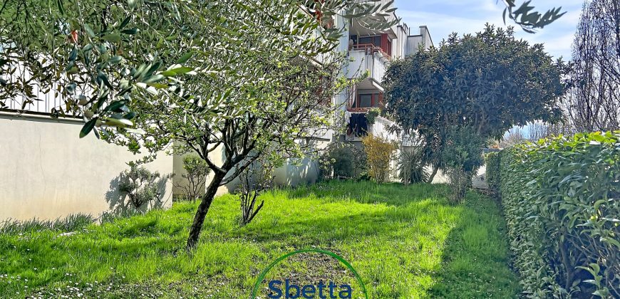 APPARTAMENTO 3 CAMERE CON GARAGE