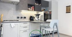 APPARTAMENTO A PIANO TERRA CON GIARDINO