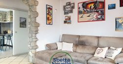 APPARTAMENTO A PIANO TERRA CON GIARDINO