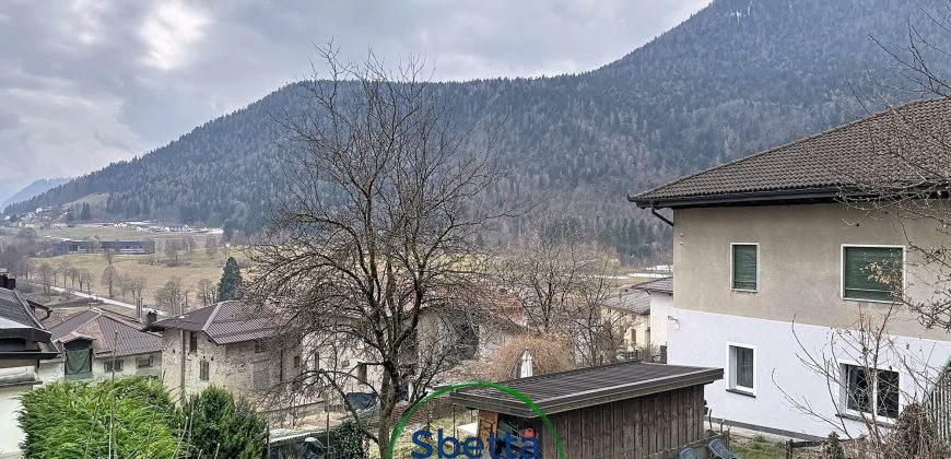 APPARTAMENTO A PIANO TERRA CON GIARDINO