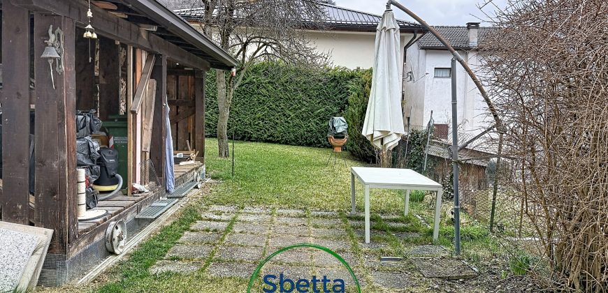 APPARTAMENTO A PIANO TERRA CON GIARDINO