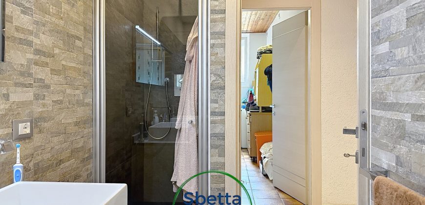 APPARTAMENTO A PIANO TERRA CON GIARDINO