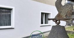 APPARTAMENTO A PIANO TERRA CON GIARDINO