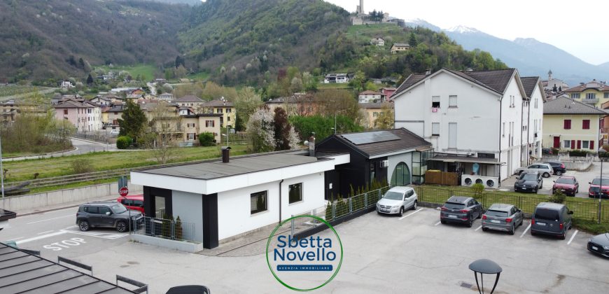 LOCALE COMMERCIALE / UFFICIO / APPARTAMENTO