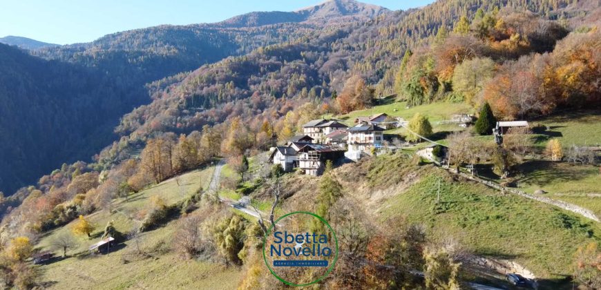 CASA SINGOLA DA RISTRUTTURARE CON VISTA PANORAMICA