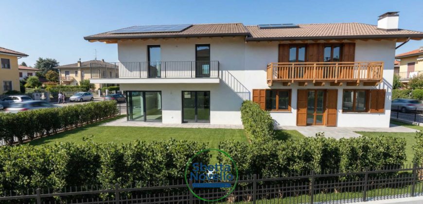 CASA BIFAMILIARE DA COSTRUIRE