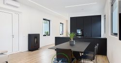 LOCALE COMMERCIALE / UFFICIO / APPARTAMENTO