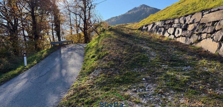 CASA SINGOLA DA RISTRUTTURARE CON VISTA PANORAMICA