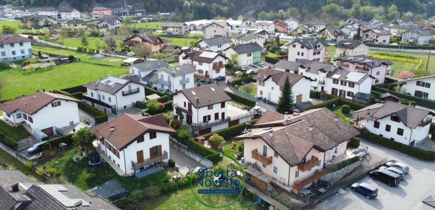 CASA BIFAMILIARE DA COSTRUIRE