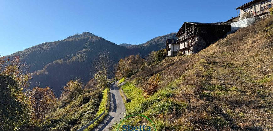 CASA SINGOLA DA RISTRUTTURARE CON VISTA PANORAMICA