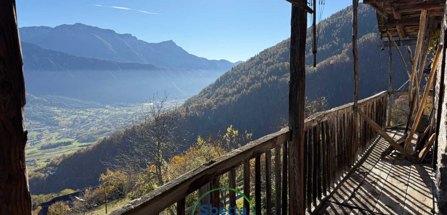 CASA SINGOLA DA RISTRUTTURARE CON VISTA PANORAMICA