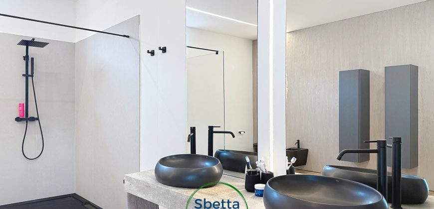 LOCALE COMMERCIALE / UFFICIO / APPARTAMENTO