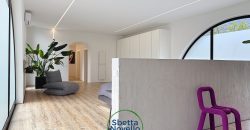 LOCALE COMMERCIALE / UFFICIO / APPARTAMENTO