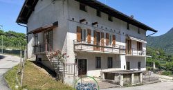 PORZIONE DI CASA  INDIPENDENTE A NOVALEDO