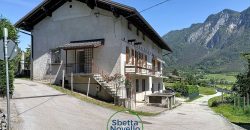 PORZIONE DI CASA  INDIPENDENTE A NOVALEDO