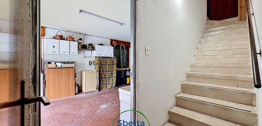 CASA SINGOLA CON GIARDINO