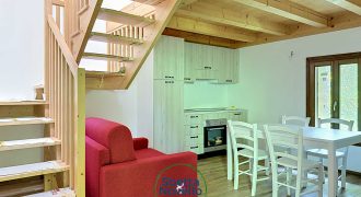 APPARTAMENTO DUPLEX IMMERSO NELLA NATURA