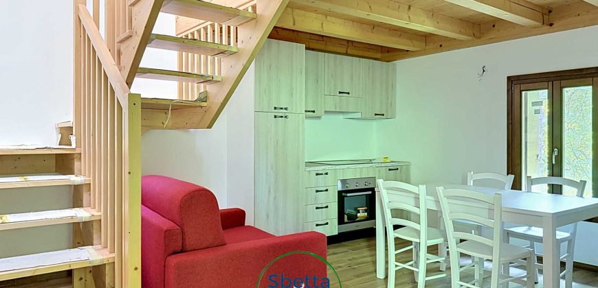 APPARTAMENTO DUPLEX IMMERSO NELLA NATURA