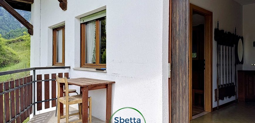 CASA SINGOLA CON GIARDINO