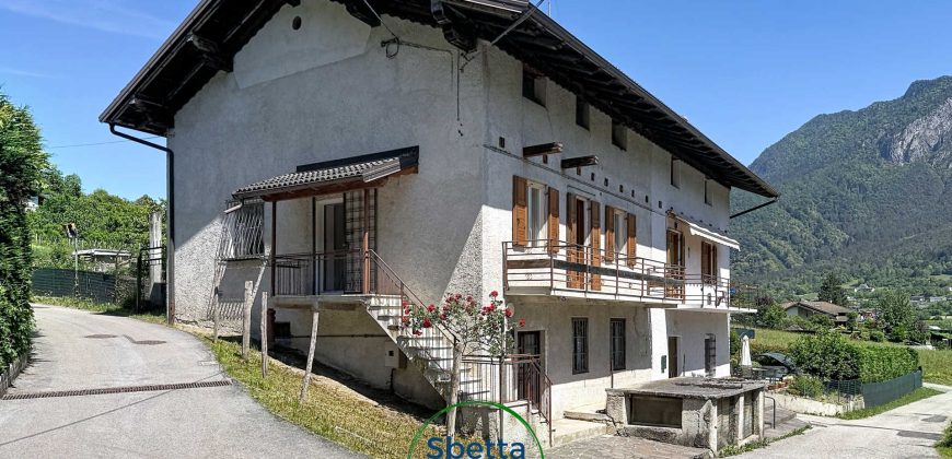 PORZIONE DI CASA  INDIPENDENTE A NOVALEDO