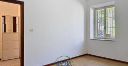 PORZIONE DI CASA  INDIPENDENTE A NOVALEDO