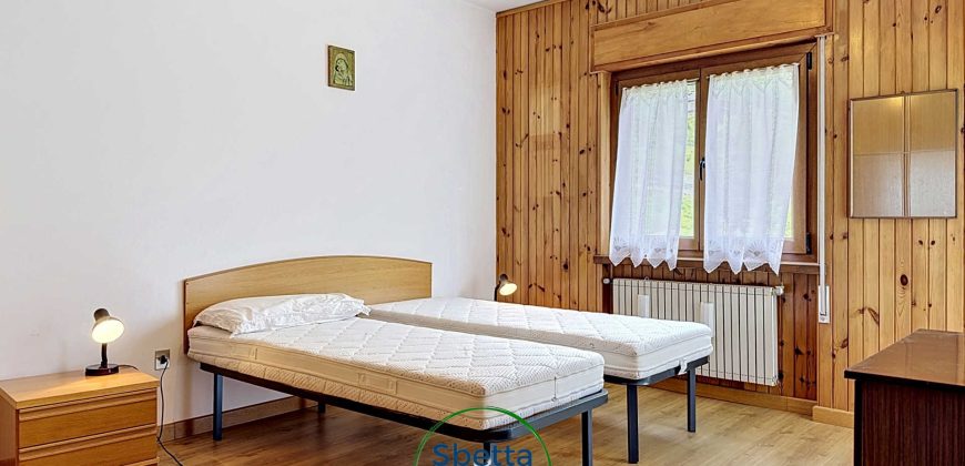 CASA SINGOLA CON GIARDINO