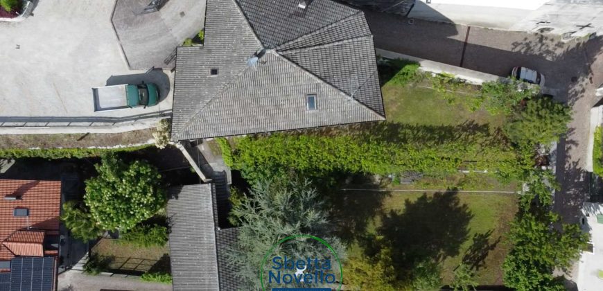 CASA STORICA CON PARCO