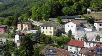 CASA STORICA CON PARCO
