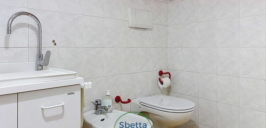 CASA A SCHIERA A VILLAZZANO