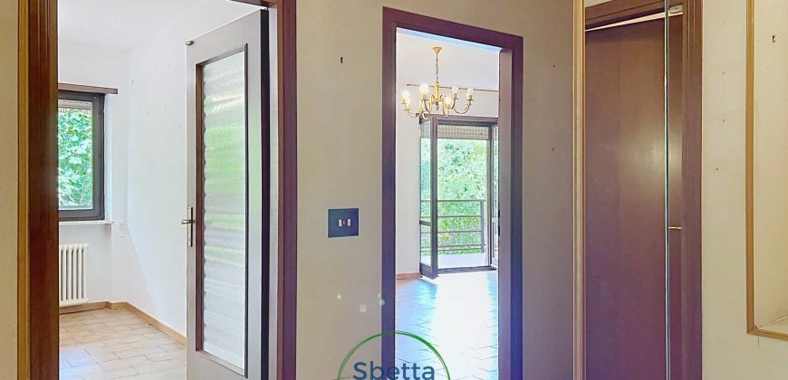 CASA A SCHIERA A VILLAZZANO