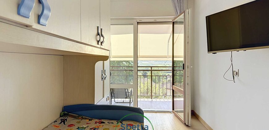APPARTAMENTO CON 3 CAMERE E GARAGE A LEVICO TERME