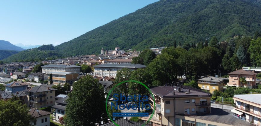 APPARTAMENTO CON 3 CAMERE E GARAGE A LEVICO TERME