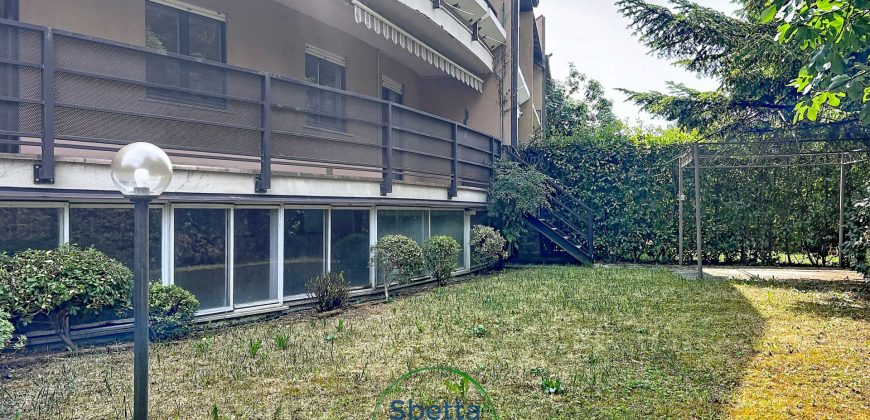 CASA A SCHIERA A VILLAZZANO