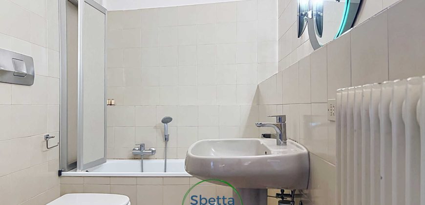 CASA A SCHIERA A VILLAZZANO