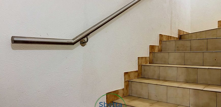CASA A SCHIERA A VILLAZZANO