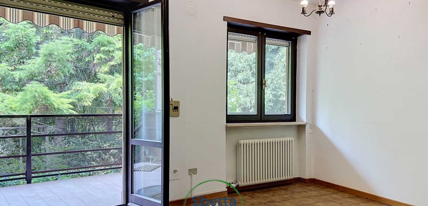 CASA A SCHIERA A VILLAZZANO