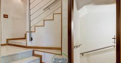 CASA A SCHIERA A VILLAZZANO