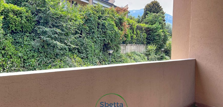 CASA A SCHIERA A VILLAZZANO