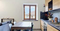CASA INDIPENDENTE A SAMONE