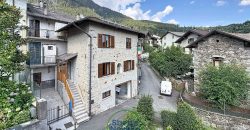 CASA INDIPENDENTE A SAMONE