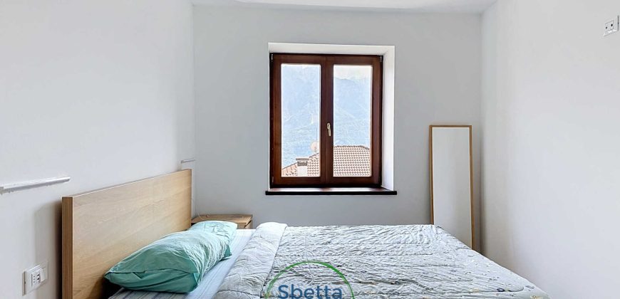 CASA INDIPENDENTE A SAMONE
