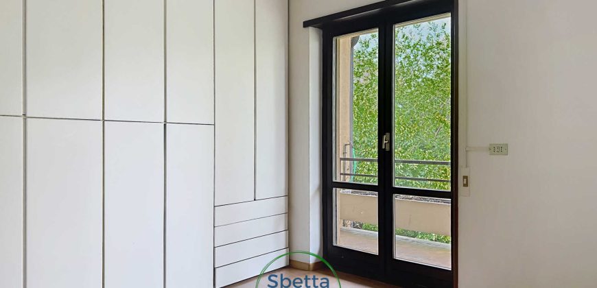 CASA A SCHIERA A VILLAZZANO